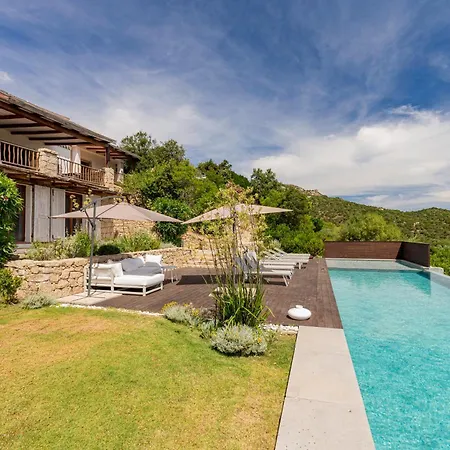 Luxury A Pantogia Con Piscina A Sfioro Βίλα *
