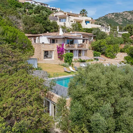 Luxury A Pantogia Con Piscina A Sfioro Villa *