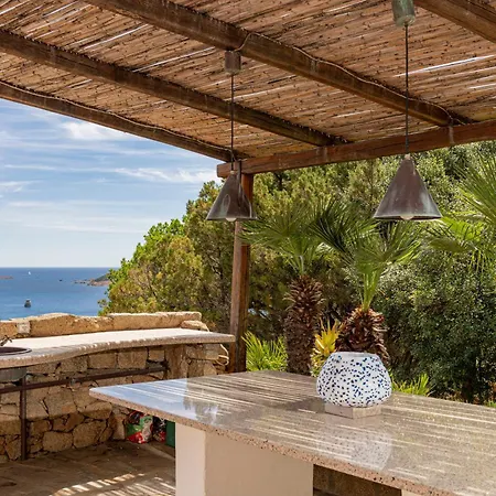 Villa Luxury A Pantogia Con Piscina A Sfioro