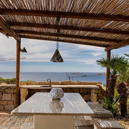 Villa Luxury A Pantogia Con Piscina A Sfioro