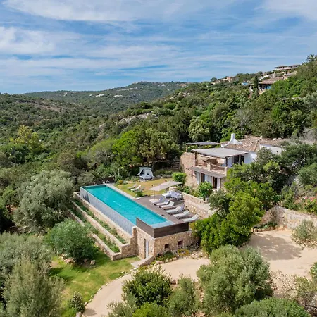 Villa Luxury A Pantogia Con Piscina A Sfioro *