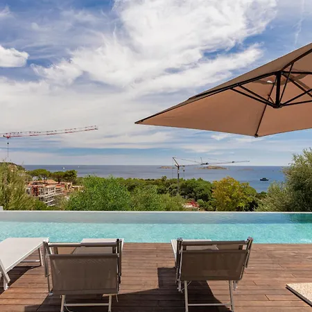 Villa Luxury A Pantogia Con Piscina A Sfioro *