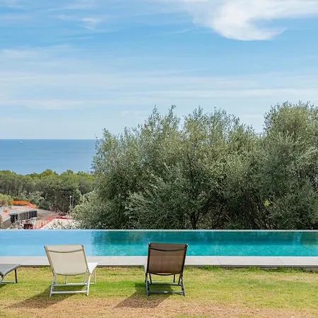 Βίλα Luxury A Pantogia Con Piscina A Sfioro *